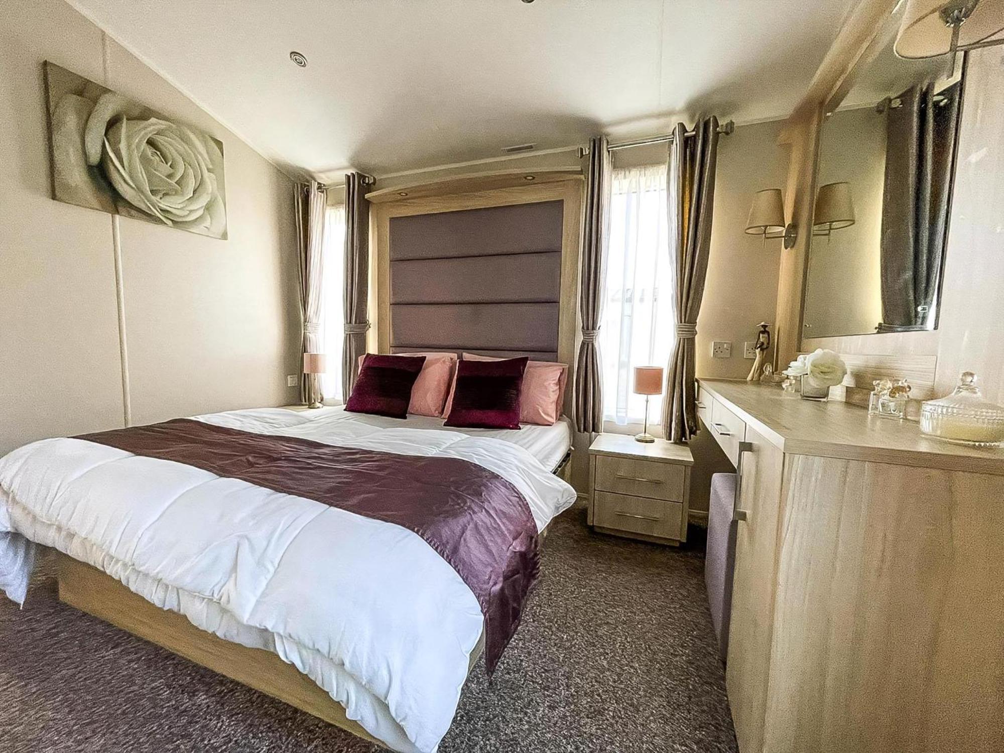 Wonderful 6 Berth Caravan For Hire By A Stunning Norfolk Beach Ref 19006Sd Scratby Exterior foto